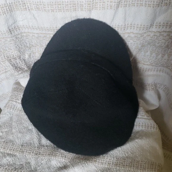 Black Wool Cap One Size - Picture 8 of 10